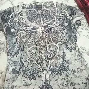Sequined embellished short sleeve tee